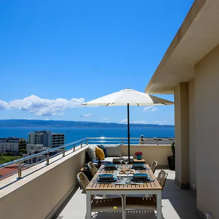 Apartment Kiki's Sea View Open With Terrace And Jacuzzi *