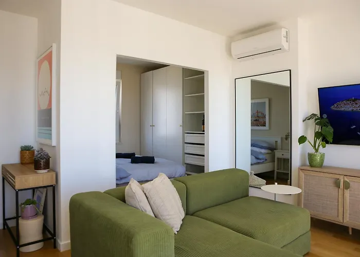 Kiki's Sea View Open With Terrace And Jacuzzi Split