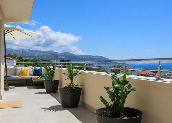 Lägenhet Kiki's Sea View Open With Terrace And Jacuzzi Split